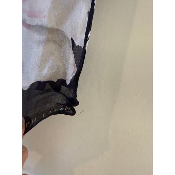 Ralph Lauren Purple Label Rectangular Silk Chiffon Scarf Classic Lilly Print - Picture 5 of 11